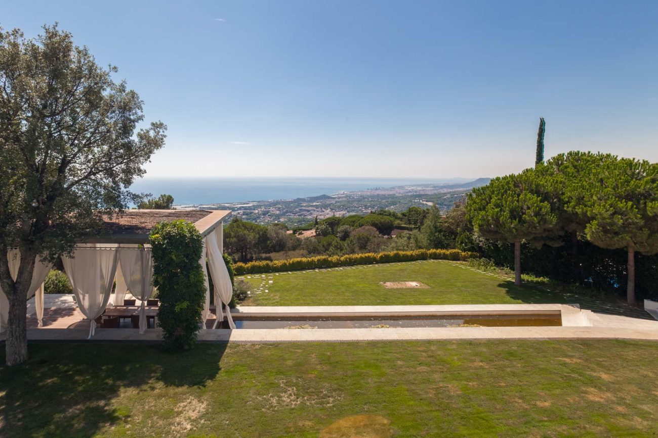 Exceptional  luxury villa at the top of the Supermaresme