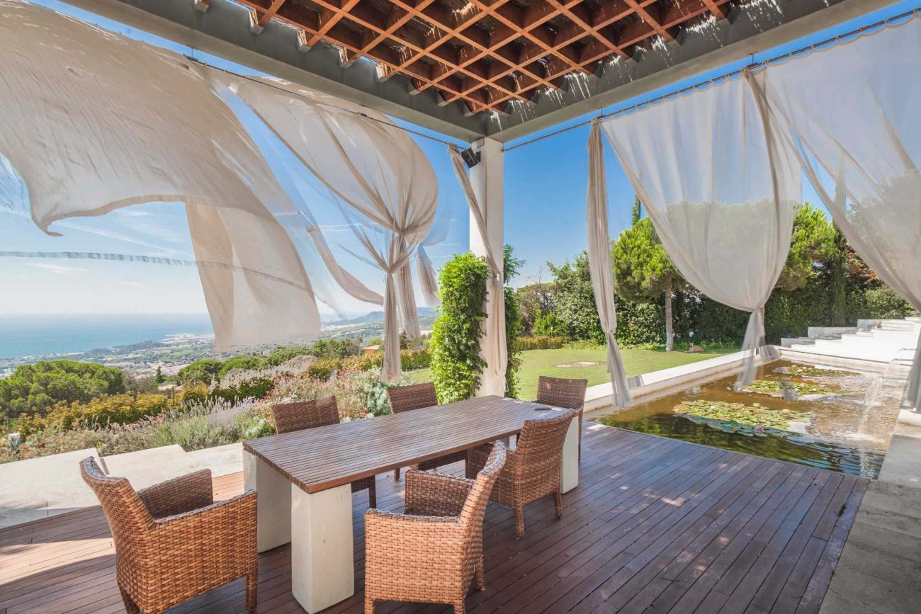 Exceptional  luxury villa at the top of the Supermaresme