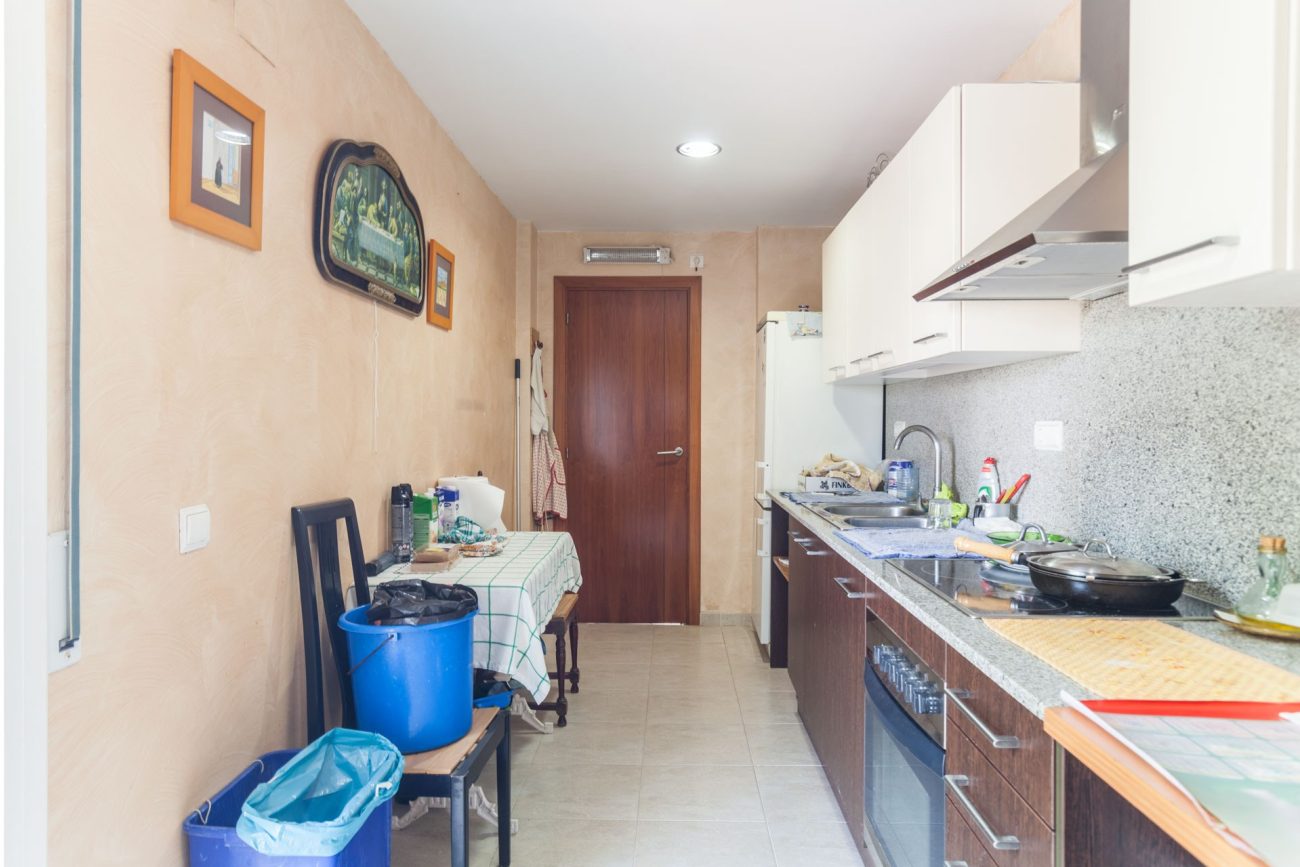 Large apartment 50 meters from the beach