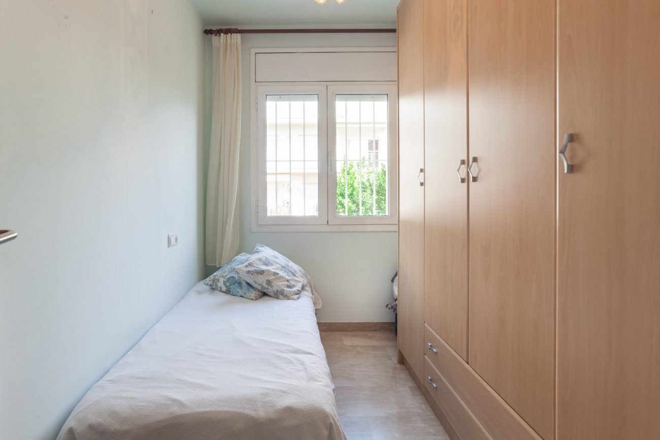 Large apartment 50 meters from the beach