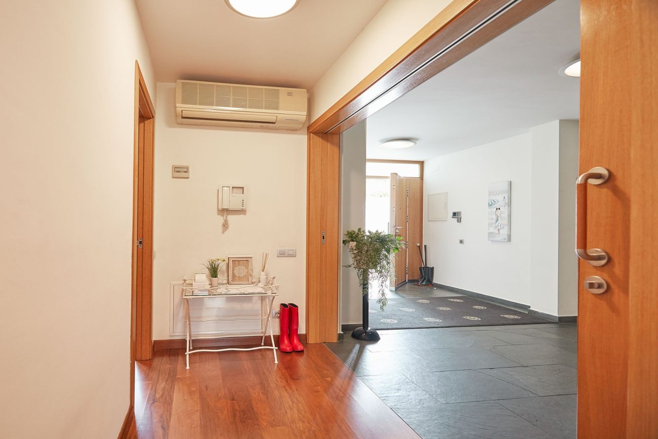 Elegant and modern house in Castelldefels