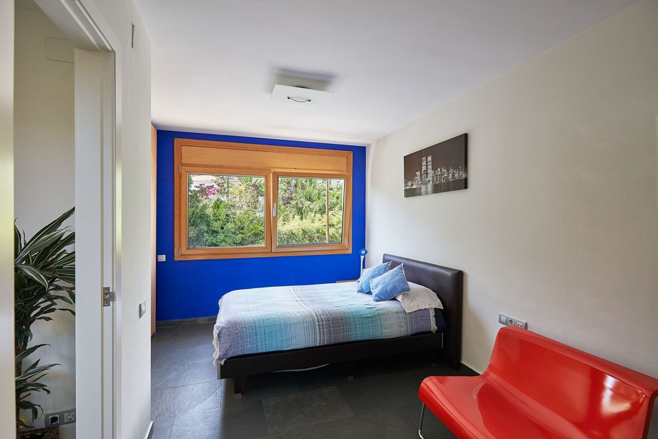 Elegant and modern house in Castelldefels