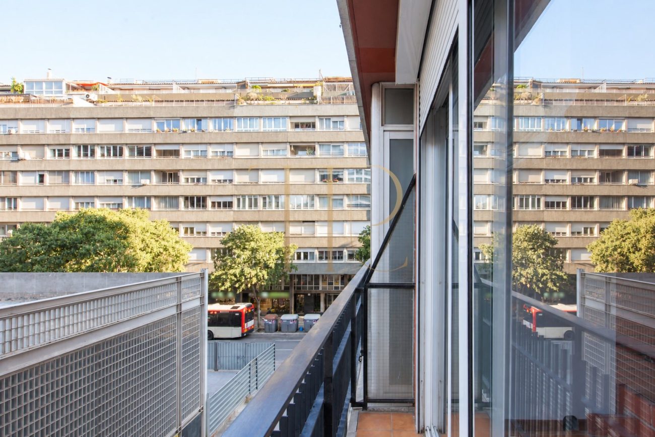 Sold: bright apartment in Barcelona’s Eixample