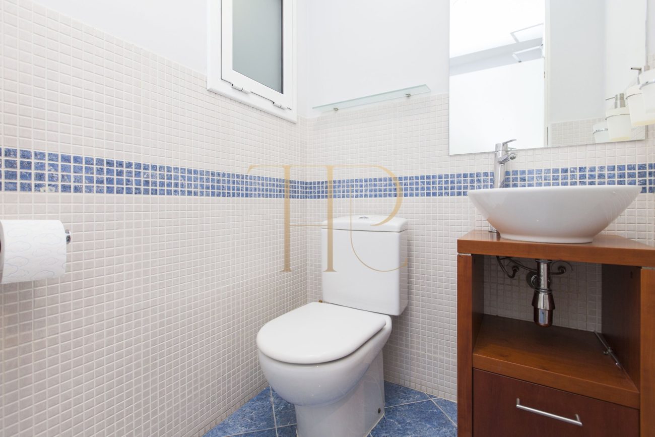 Sold: bright apartment in Barcelona’s Eixample