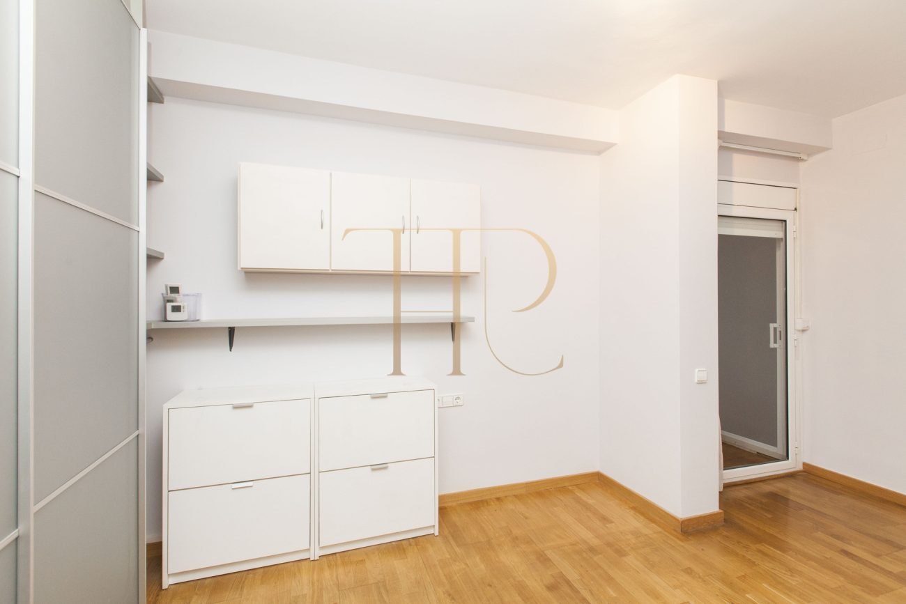 Sold: bright apartment in Barcelona’s Eixample