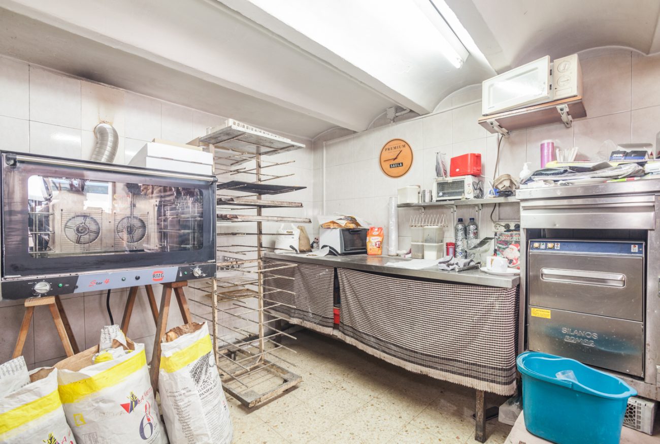 Bakery on Creu Coberta