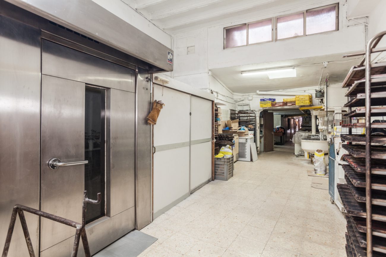 Bakery on Creu Coberta