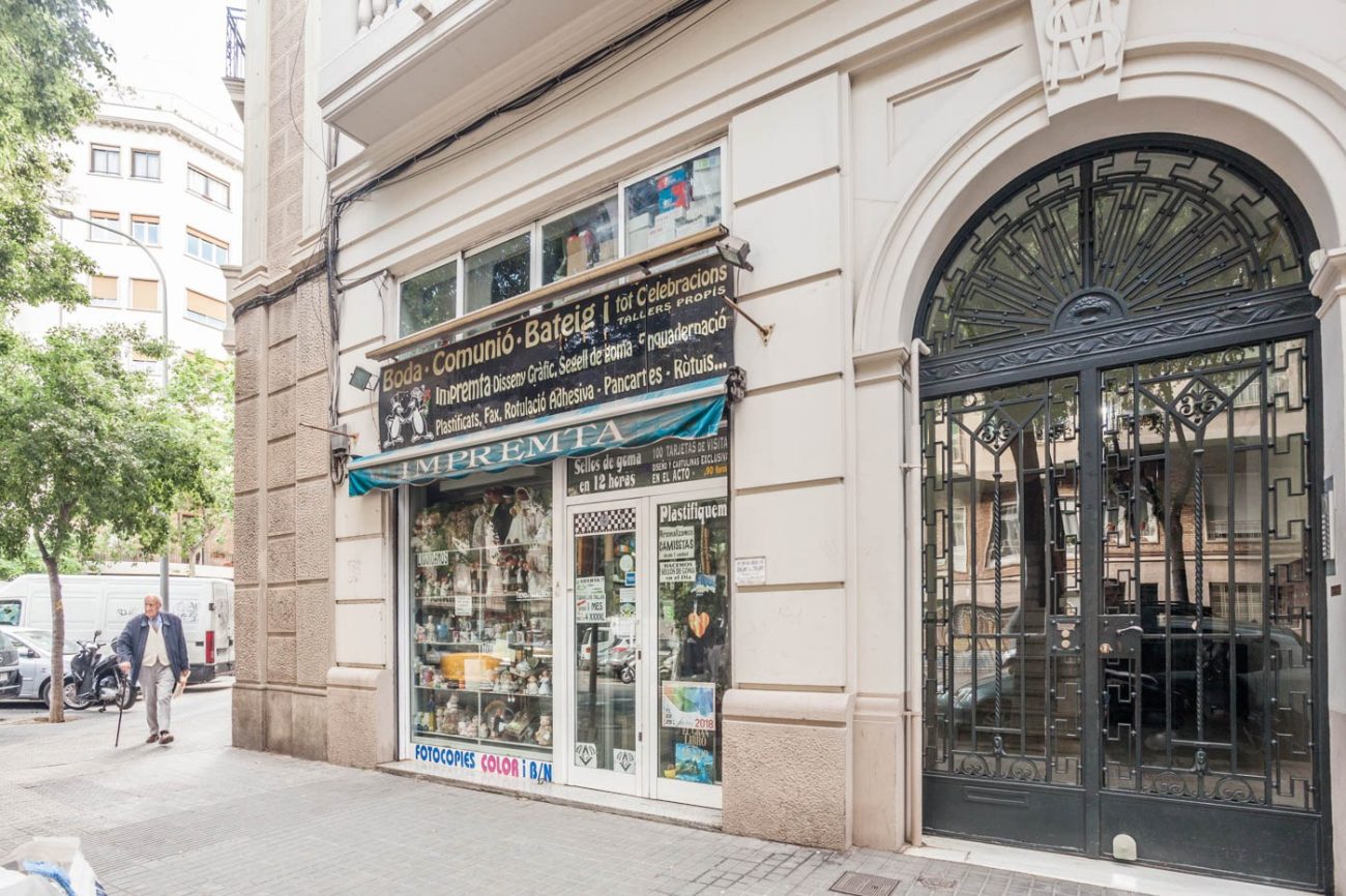 Commercial property with accommodation on Corsega Street