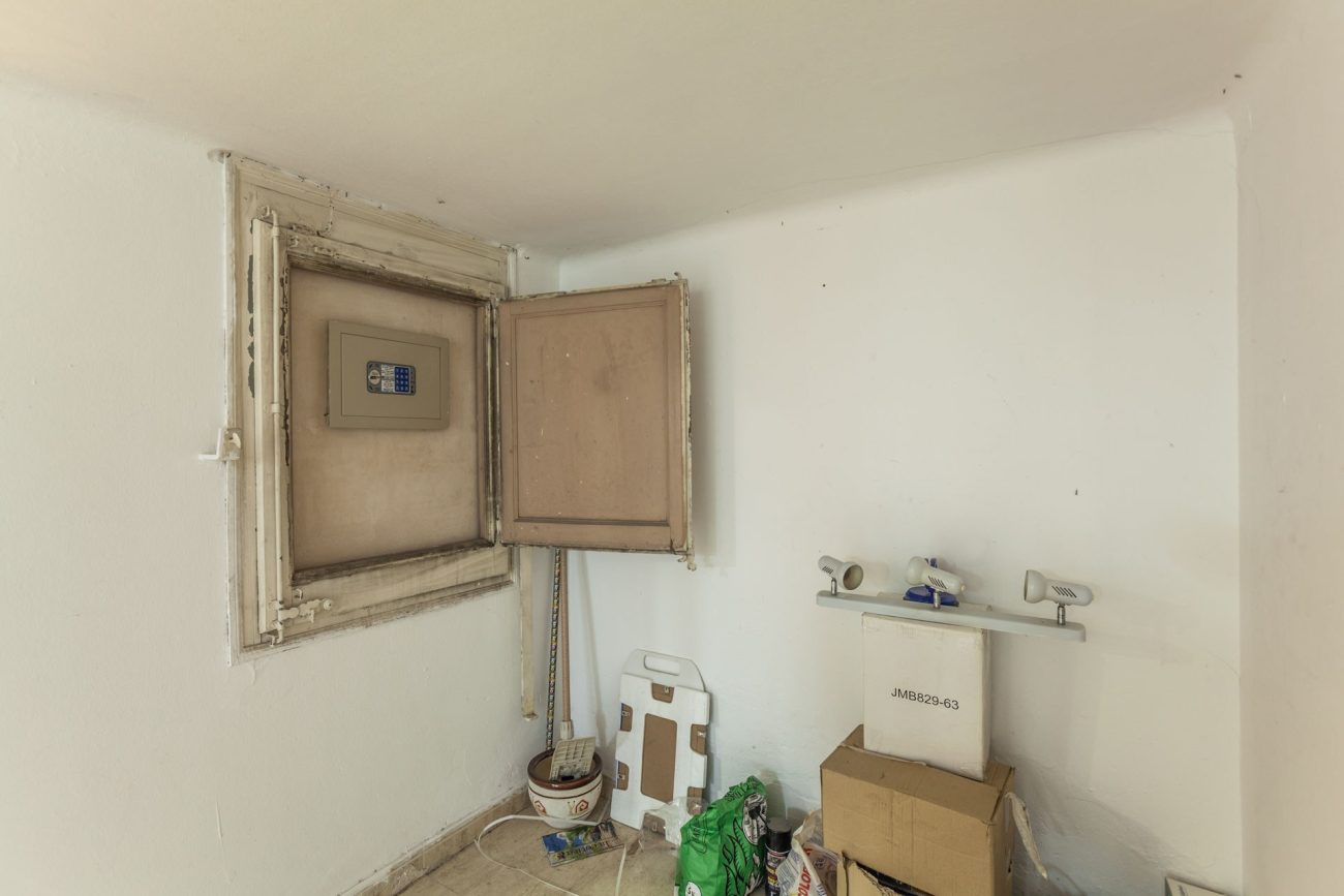 Comercial property in Barcelona, 84м2, Sant Antoni