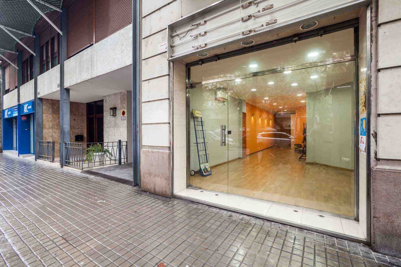 Comercial property in Barcelona, 84м2, Sant Antoni