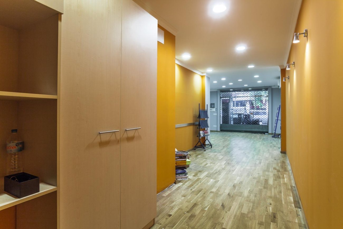 Comercial property in Barcelona, 84м2, Sant Antoni