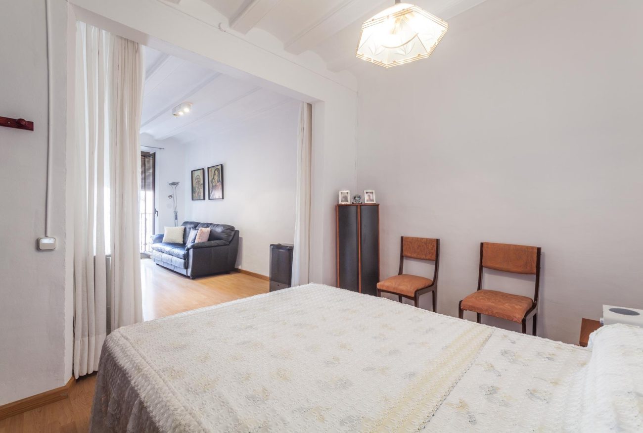Great flat in the heart of the Gothic Quarter