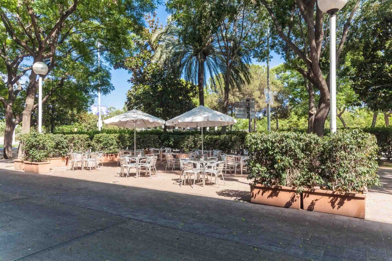 Fabulous restaurant close to Nova Icaria beach