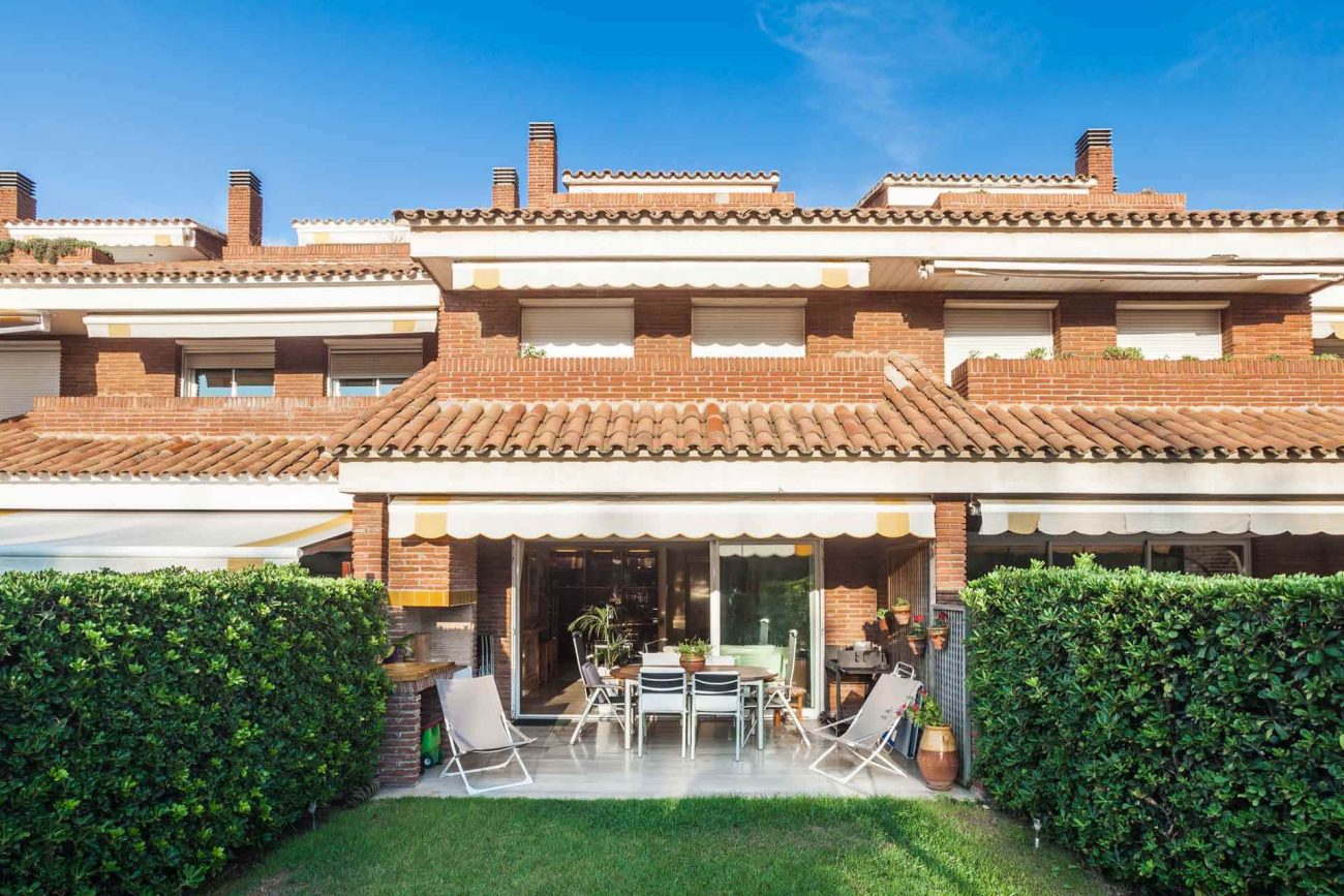 Fantastic townhouse with direct access to the beach
