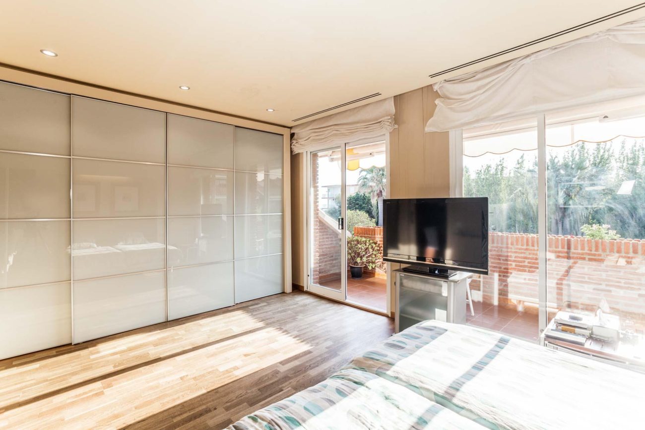 Fantastic townhouse with direct access to the beach
