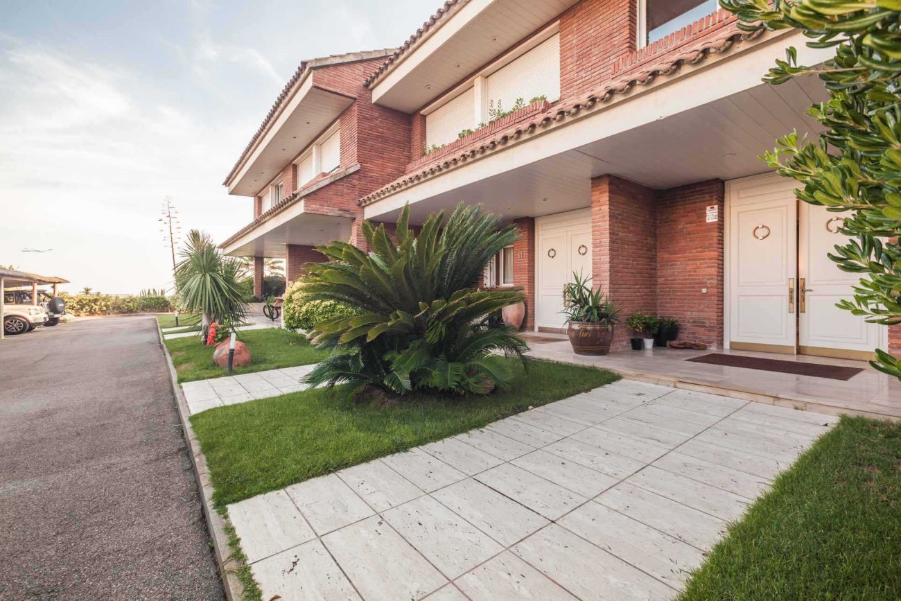 Fantastic townhouse with direct access to the beach