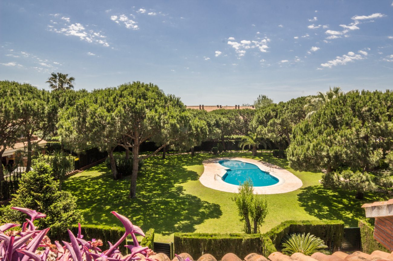 Fantastic townhouse with direct access to the beach