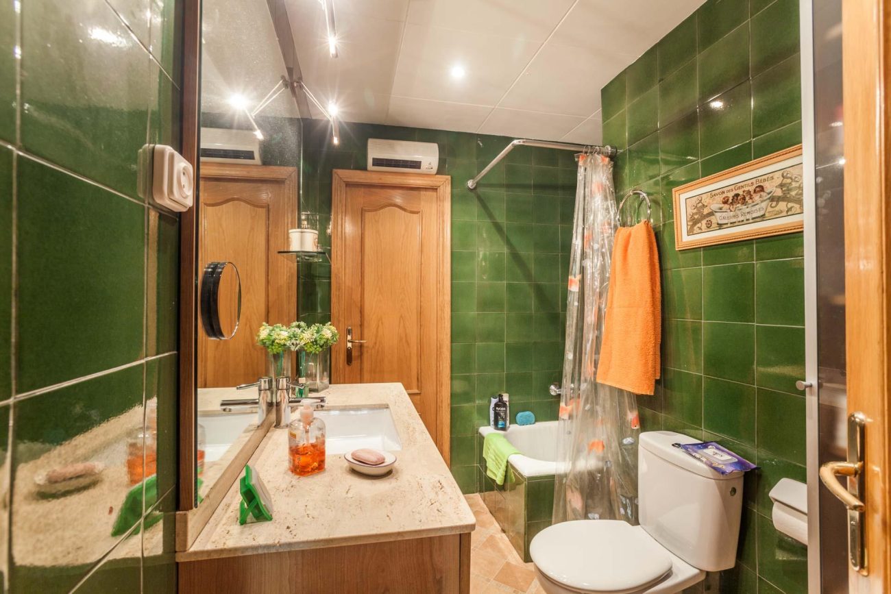 Apartment in a quiet area of the Eixample