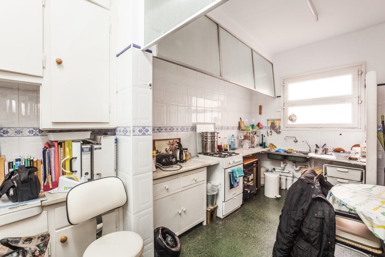 Big light flat in the heart of l’Eixample