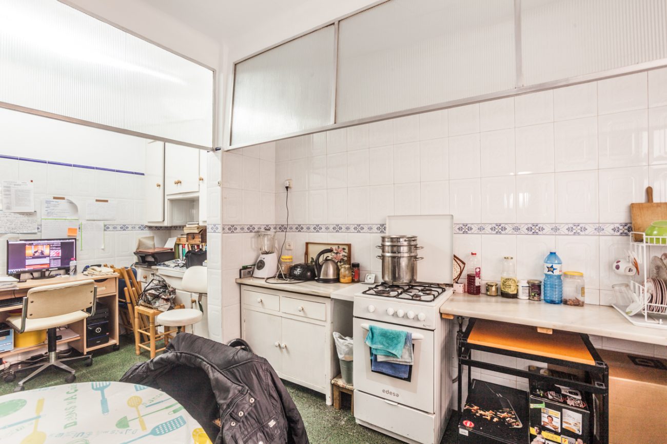 Big light flat in the heart of l’Eixample