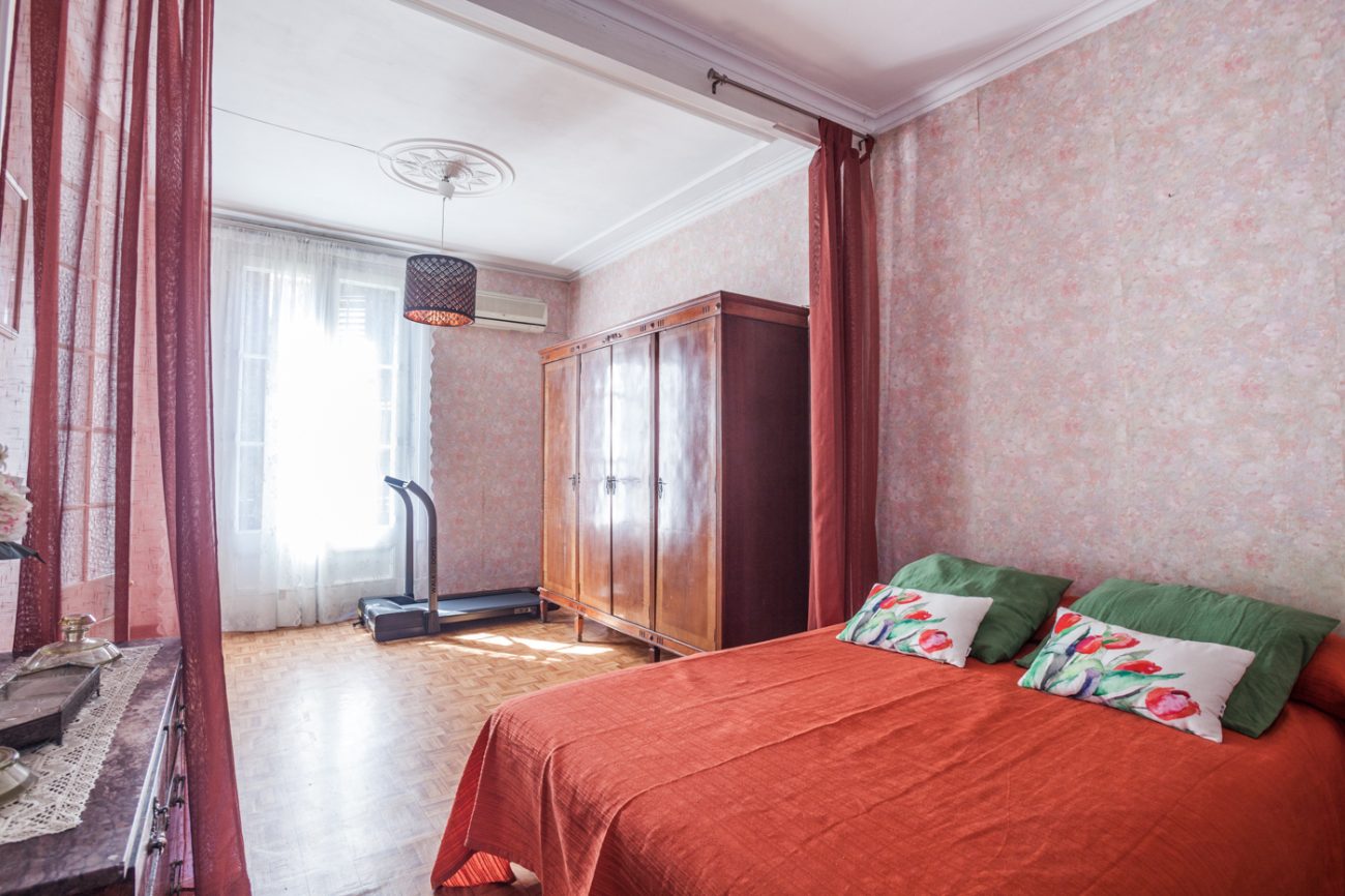 Light, spacious and quiet flat in el Raval