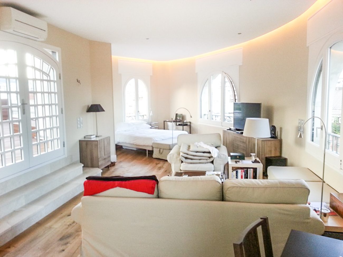 Luxury attic flat of 65 m2 with spectacular views in Barcelona
