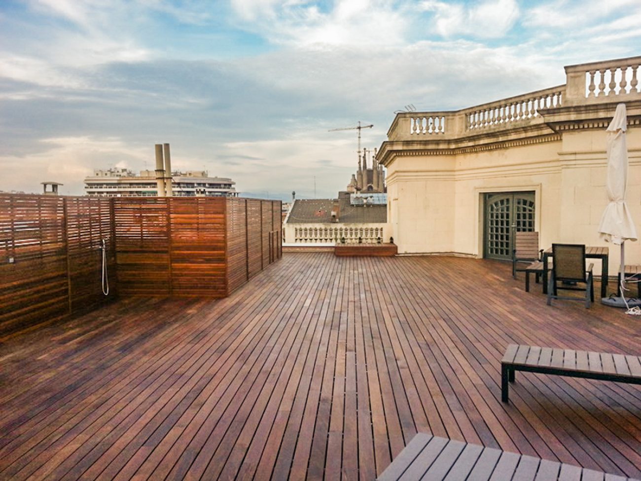 Luxury attic flat of 65 m2 with spectacular views in Barcelona