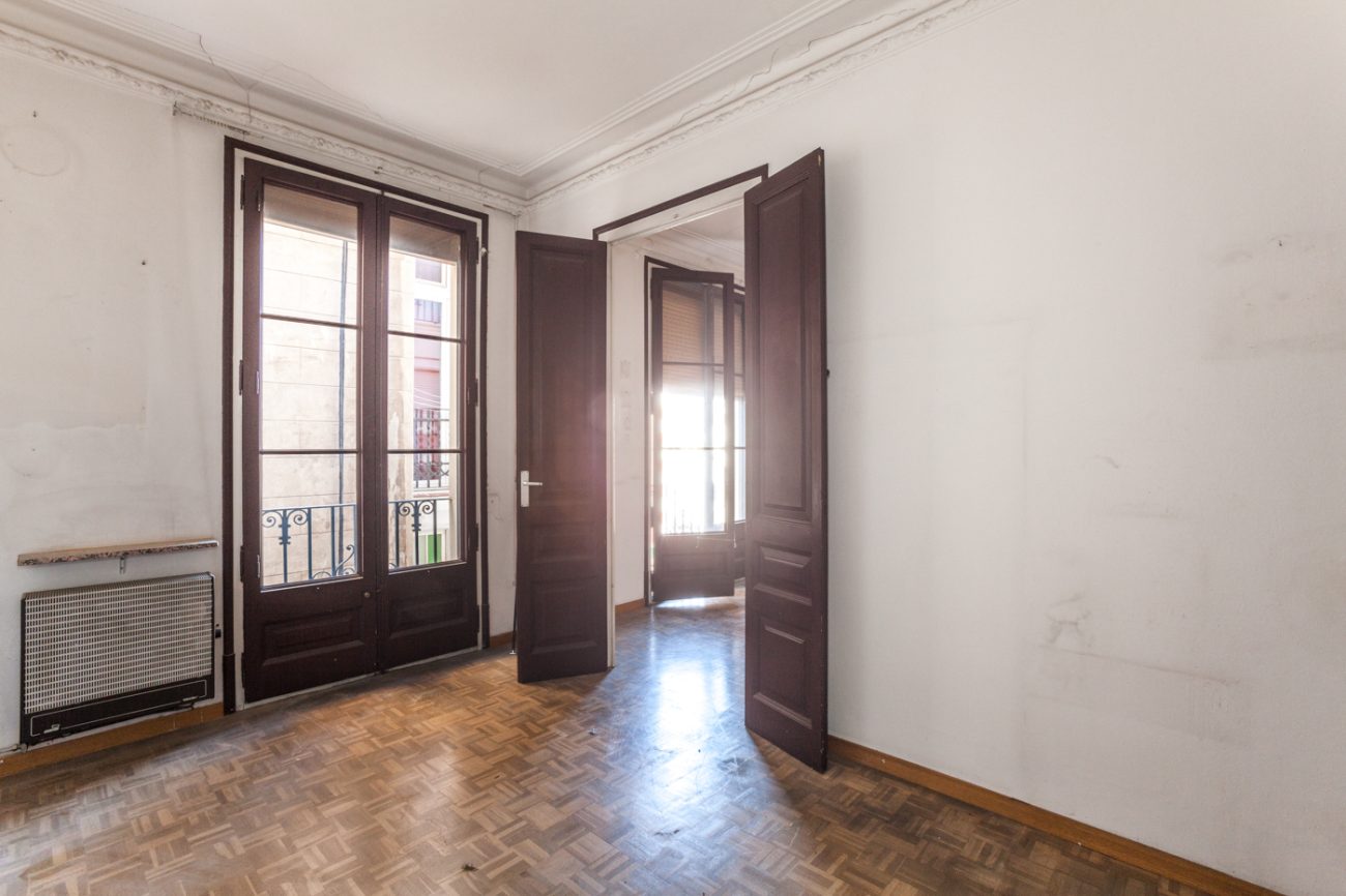 Stately flat on Passeig Sant Joan