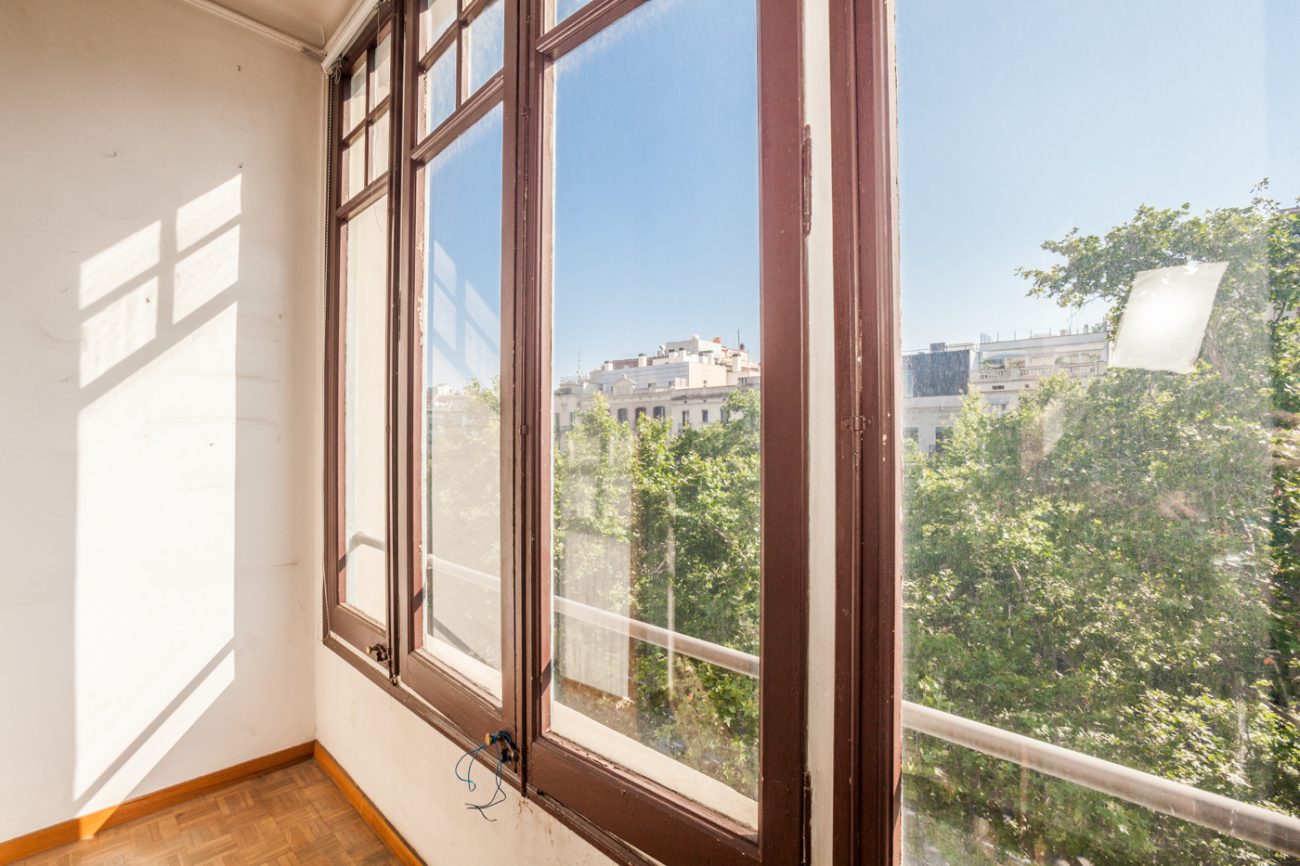 Stately flat on Passeig Sant Joan