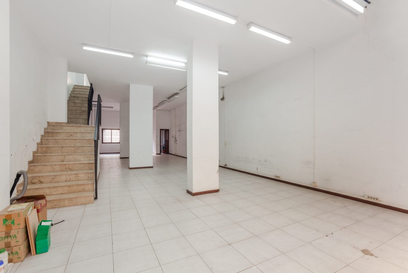 Commercial premises for sale in el Raval