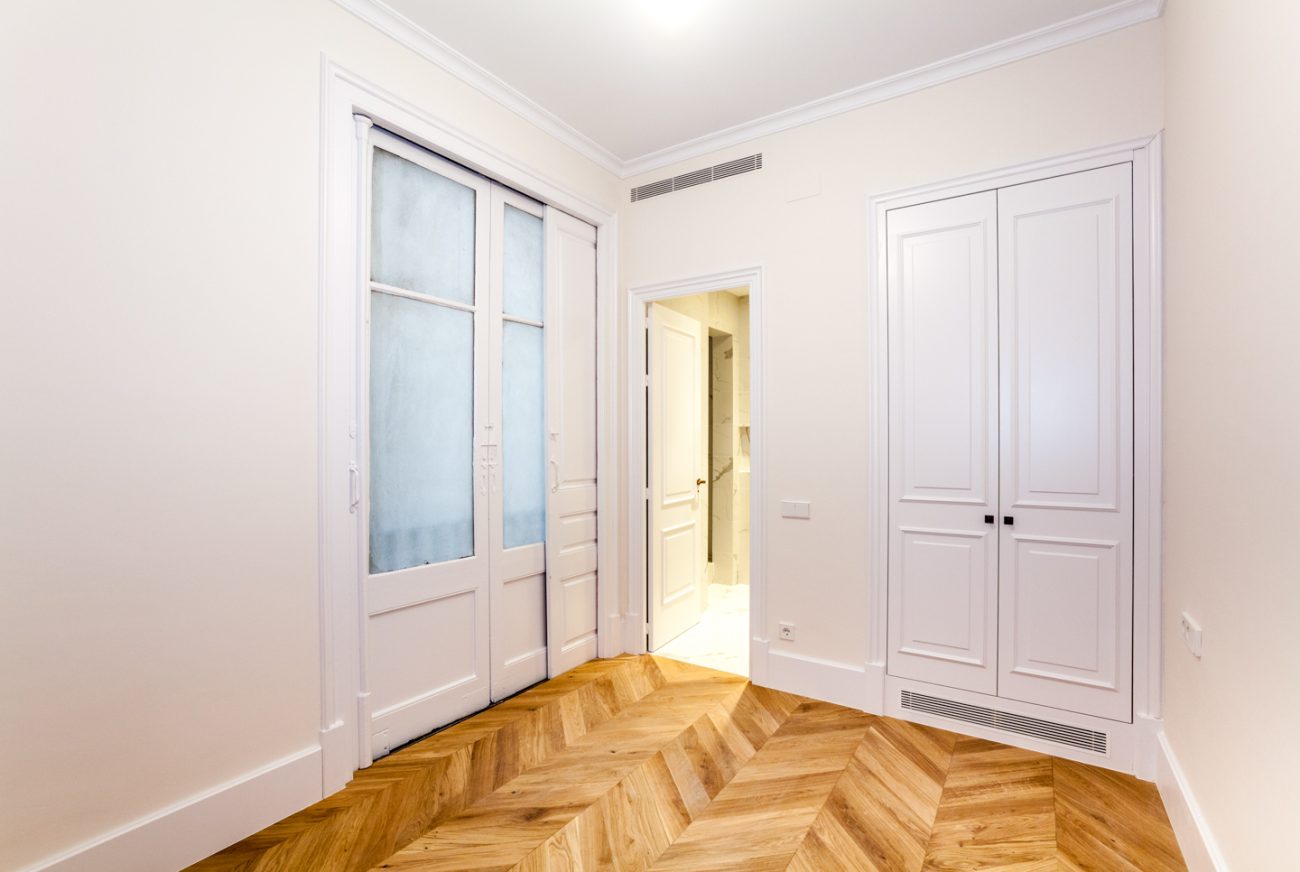 Centric apartment in a listed Modernist building