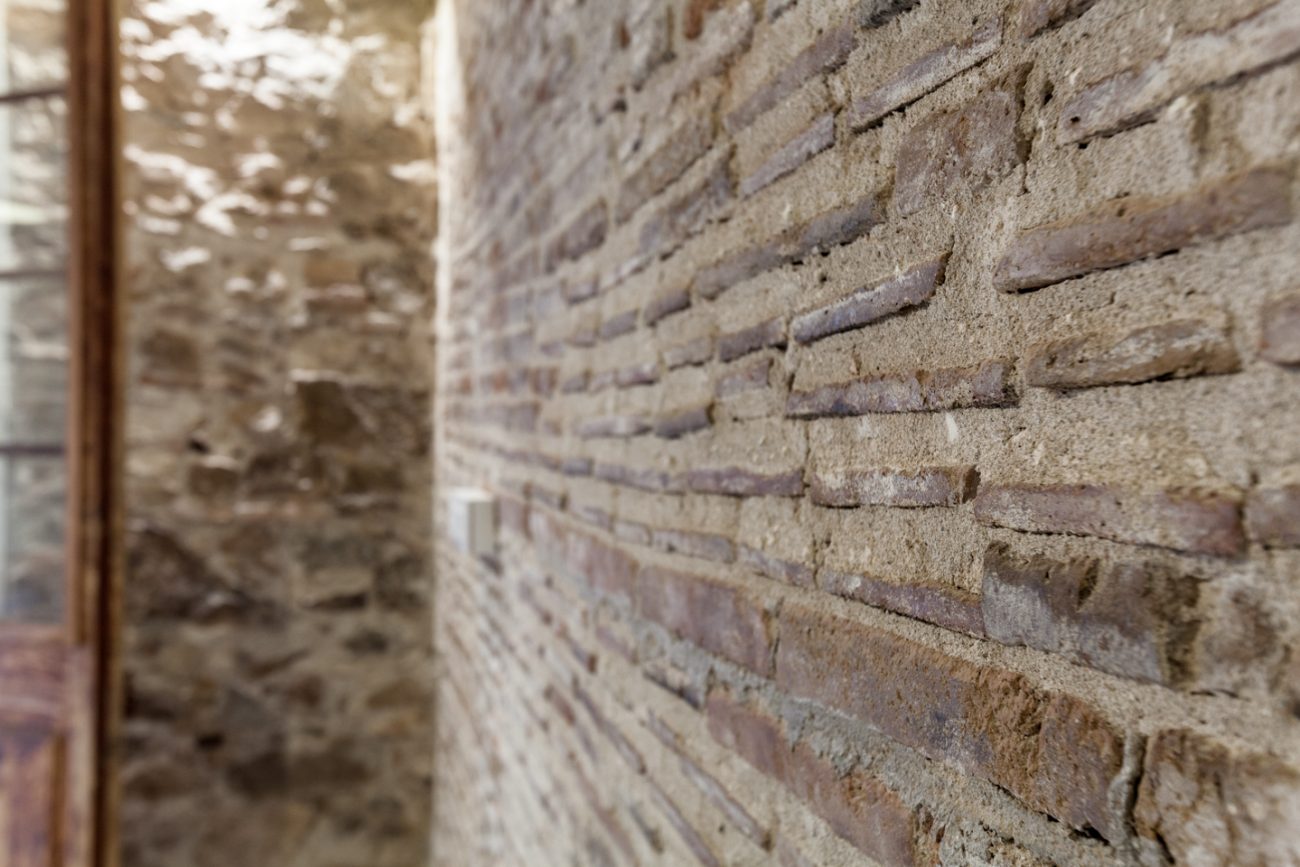 Light apartment in the Old Town of Barcelona