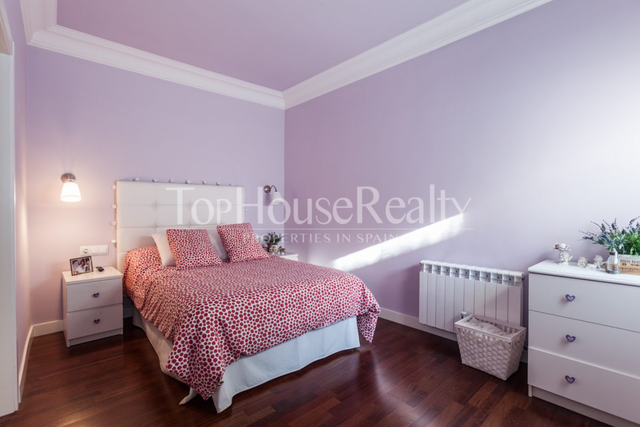 Centric and quiet flat