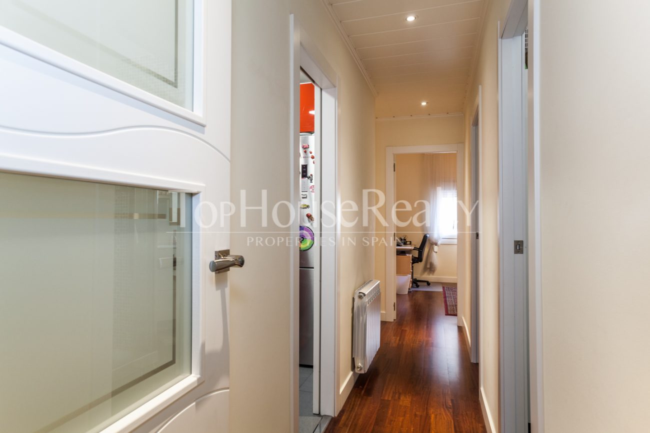 Centric and quiet flat