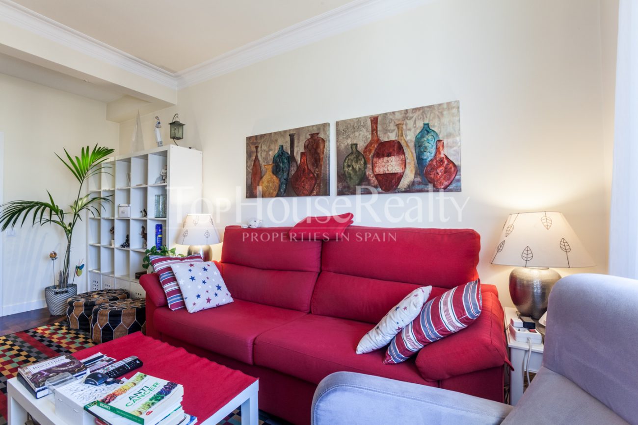 Centric and quiet flat