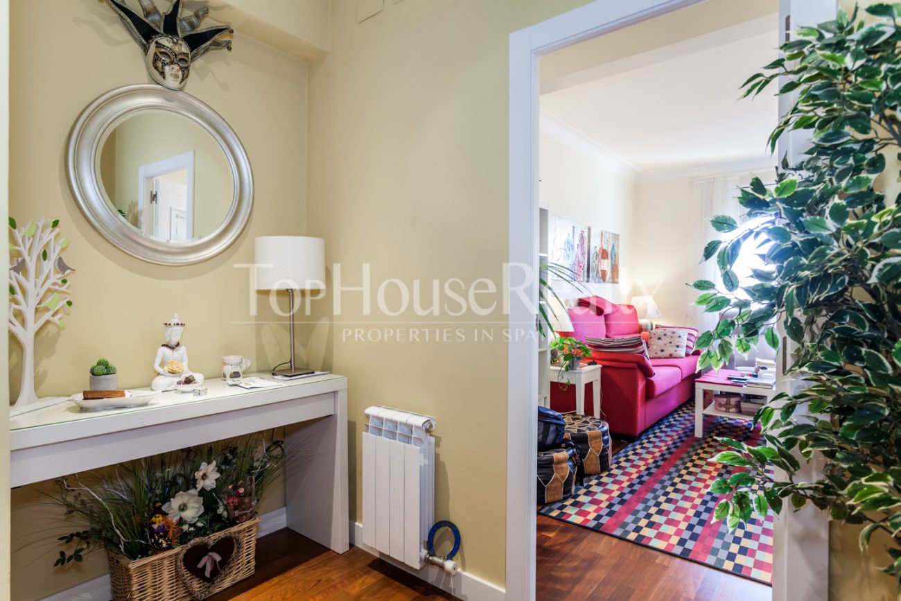 Centric and quiet flat