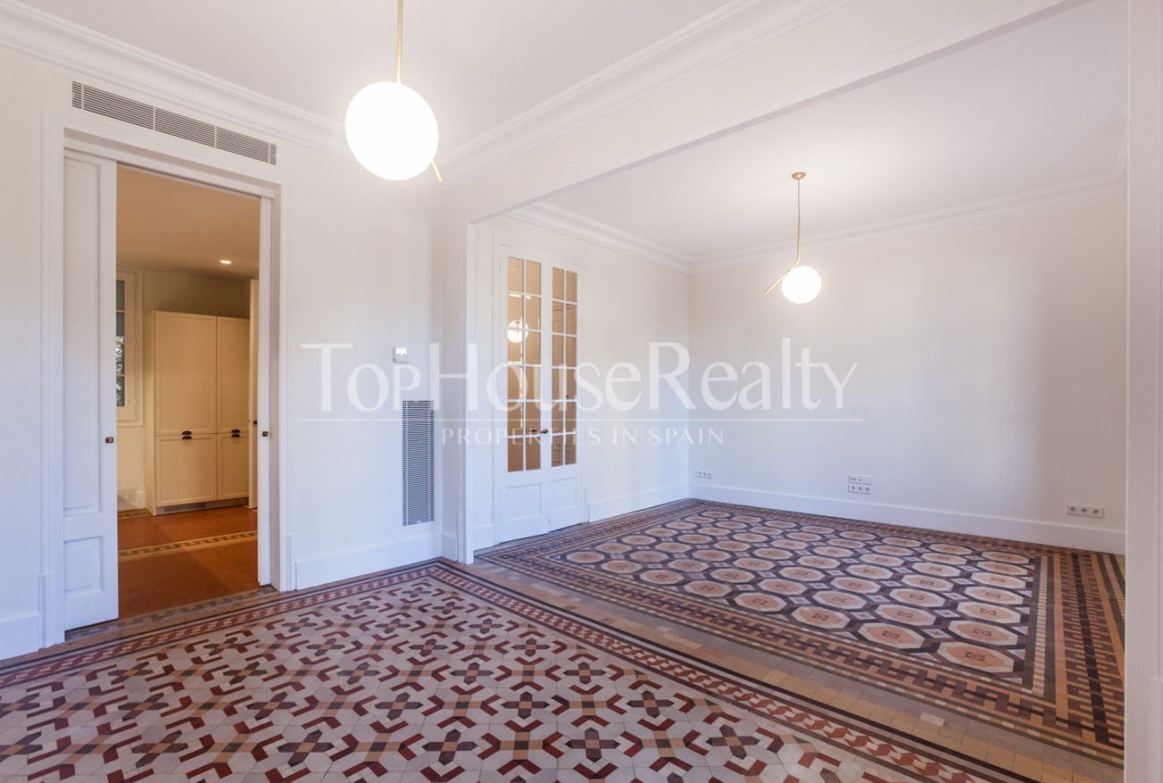 Stately flat on Gran Via