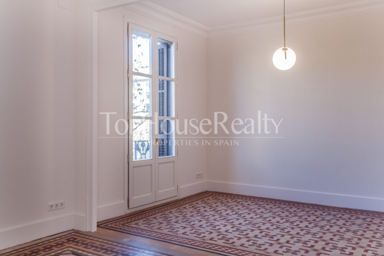 Stately flat on Gran Via