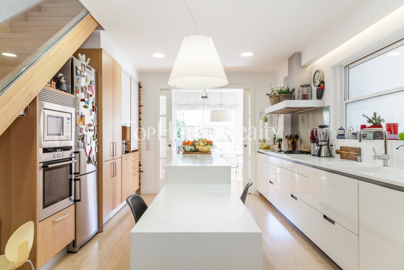 Comfortable duplex in la Bonanova