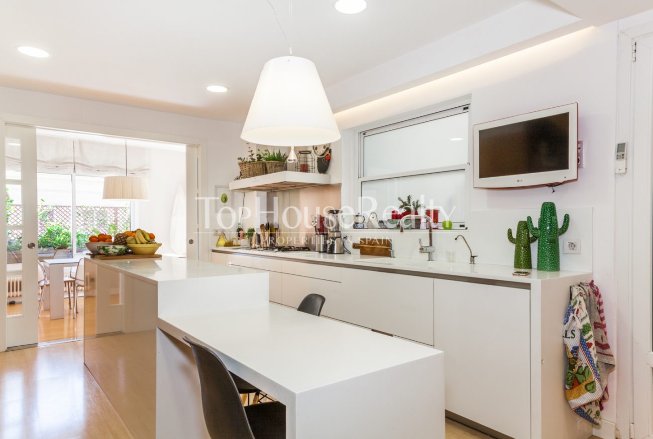 Comfortable duplex in la Bonanova