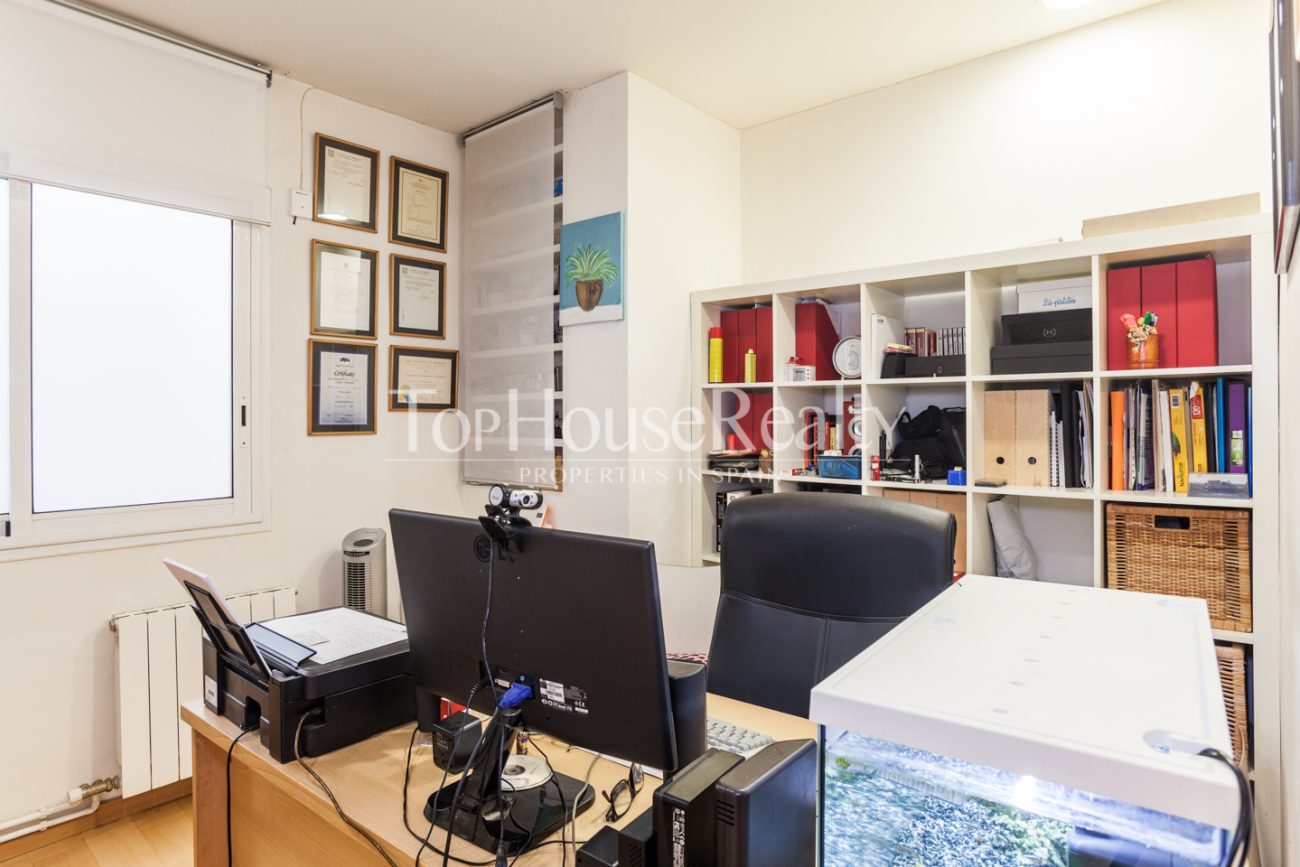 Comfortable duplex in la Bonanova