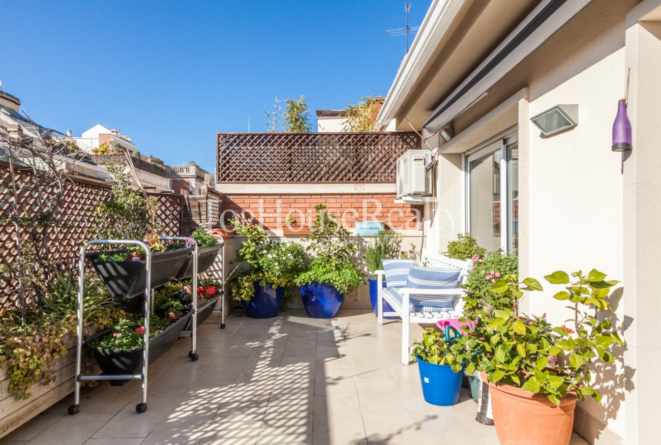 Comfortable duplex in la Bonanova