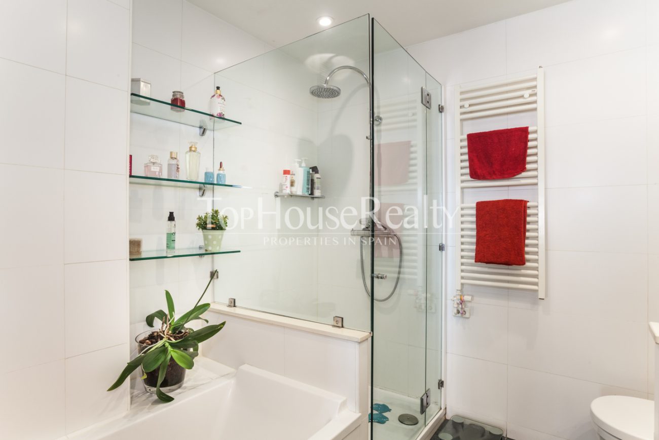 Comfortable duplex in la Bonanova
