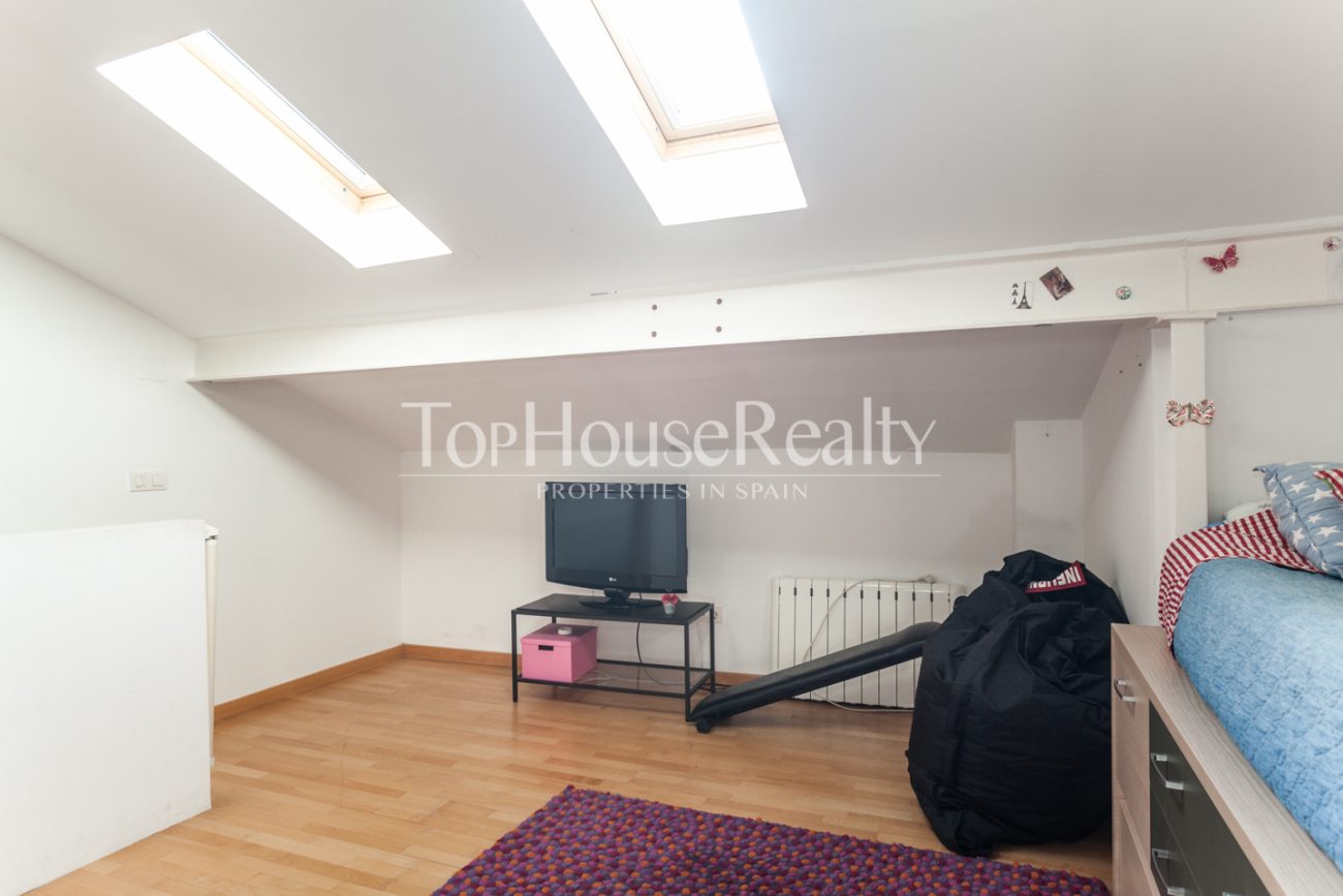 Comfortable duplex in la Bonanova