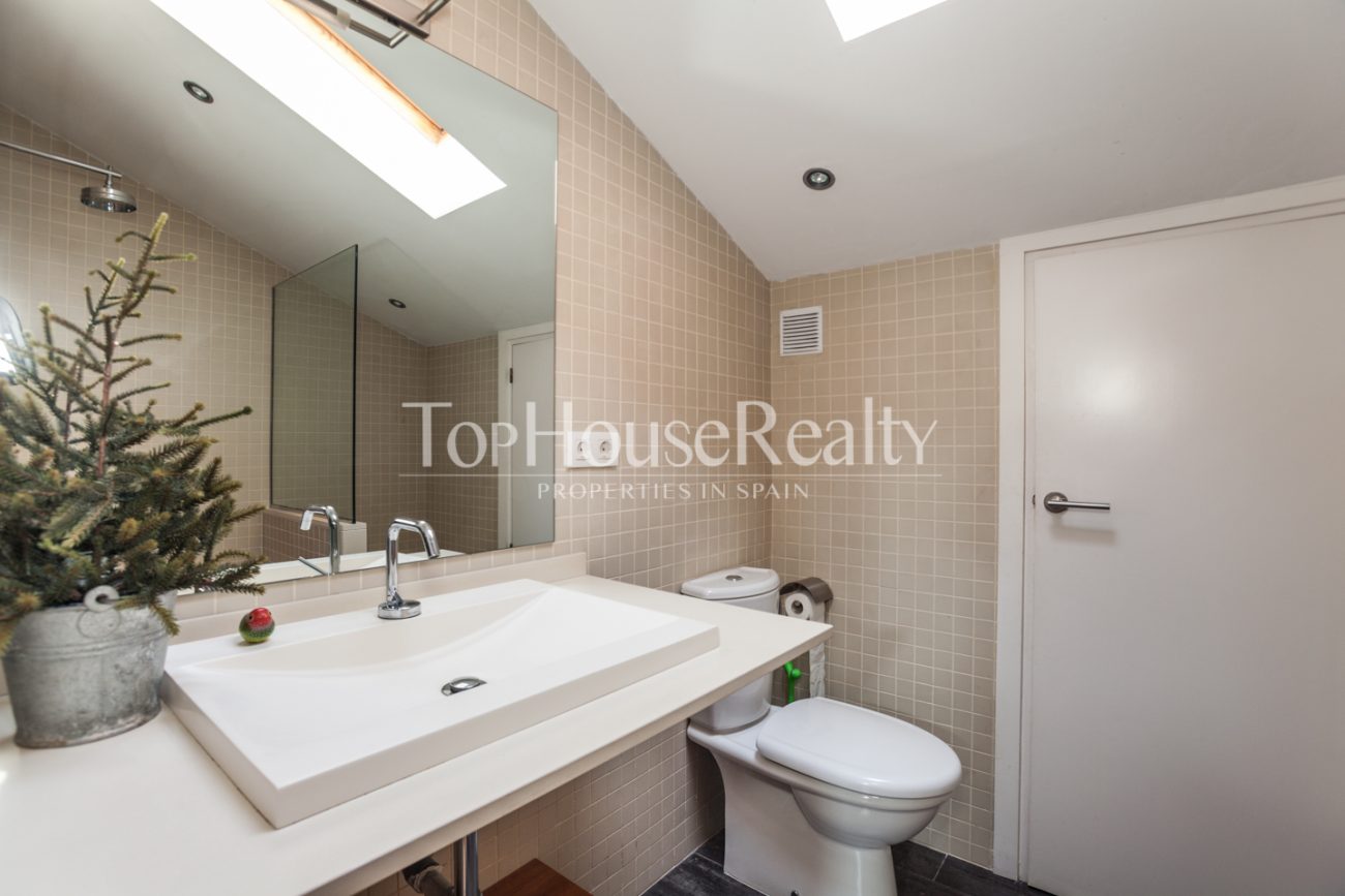 Comfortable duplex in la Bonanova