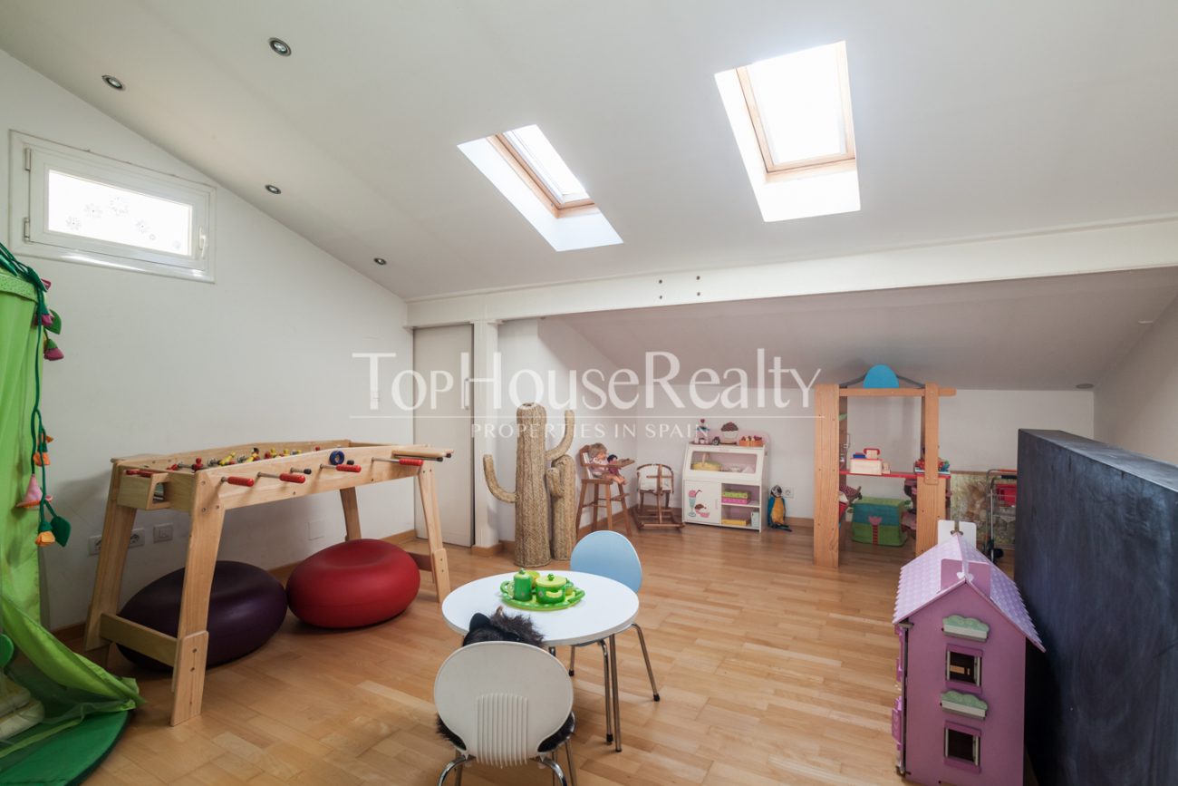 Comfortable duplex in la Bonanova