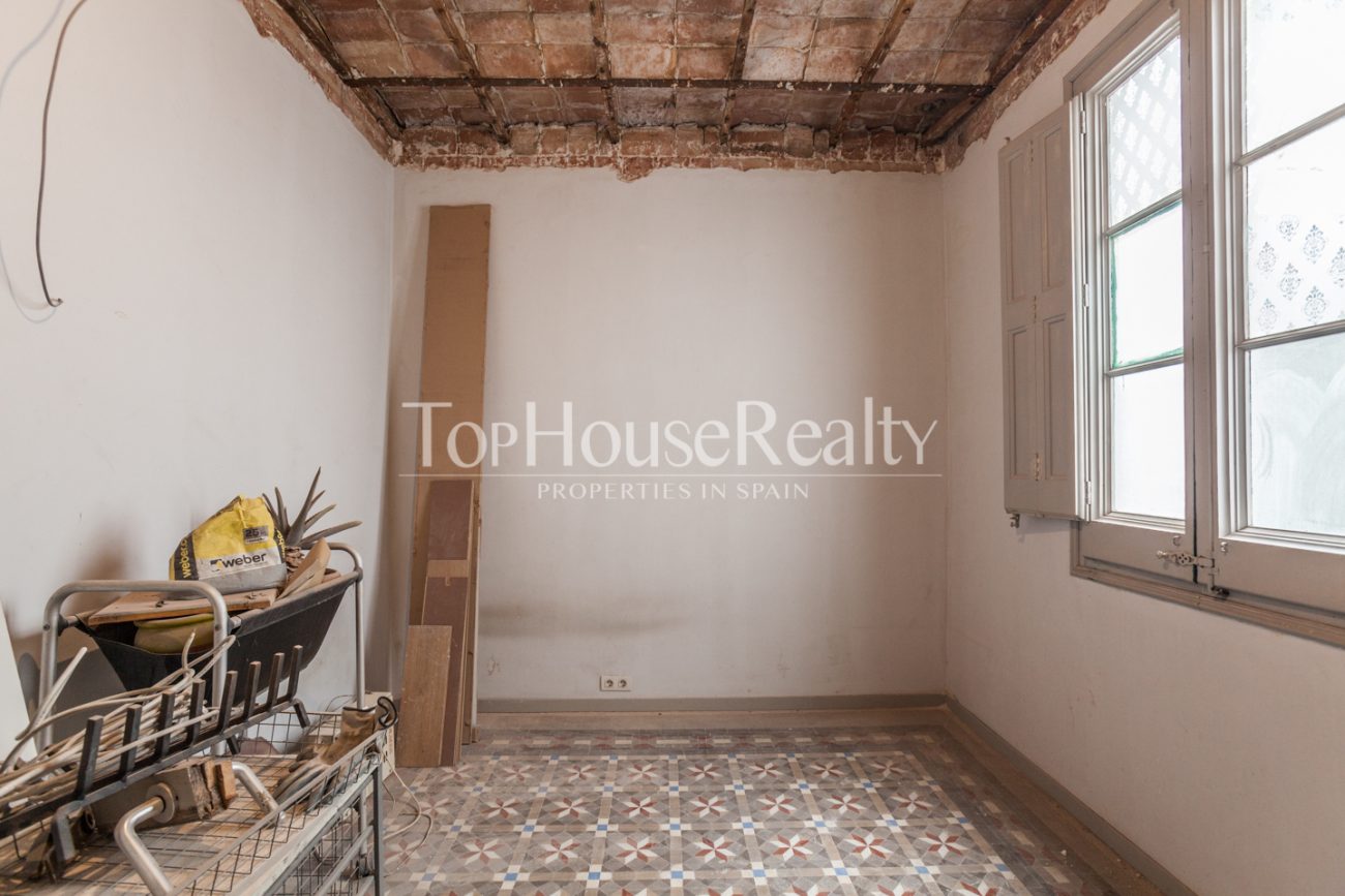 Majestic flat in listed building