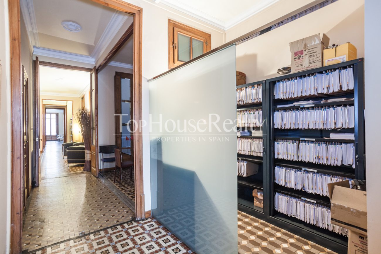 Excellent Catalan Modernism property