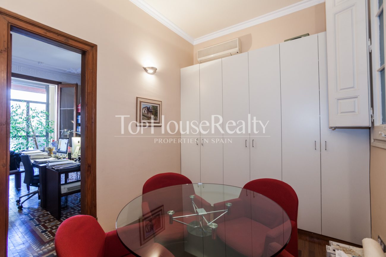 Excellent Catalan Modernism property
