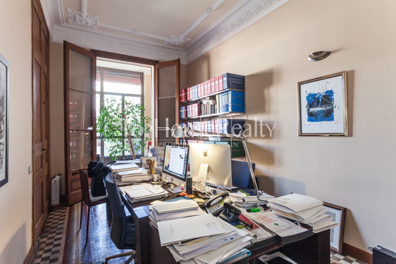 Excellent Catalan Modernism property